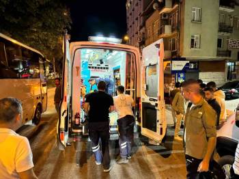 Kontrolden Çıkan Motosiklet Devrildi, Sürücüsü Yaralandı
