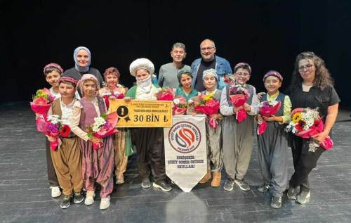 Konya’da gurur: Eskişehir’in minik sanatçıları zirvede