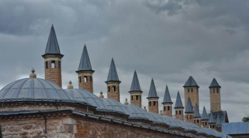 Konya Nasıl Bir Şehirdir, Pahalı Mıdır? Konya'nın Neleri Meşhurdur ve En Güzel İlçeleri Nerelerdir?