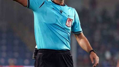 Konyaspor - Galatasaray maçının hakem kadrosu açıklandı