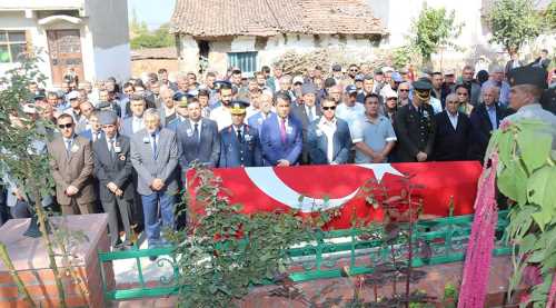 Kore Gazisi son yolculuğuna uğurlandı