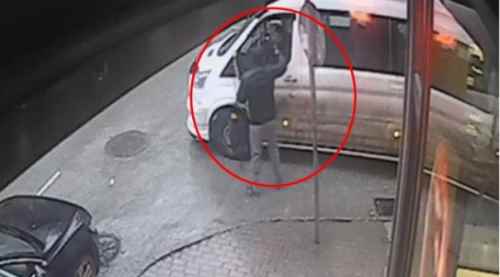 Korna çalan şoförü bacaklarından vurdu