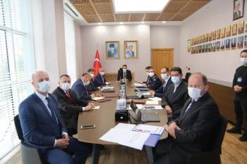 Korona İle Mücadeleye ’Hijyen’ Ekibi
