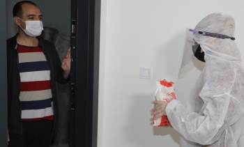 Korona Virüs Karantinasındaki Vatandaşlara Vitamin Desteği
