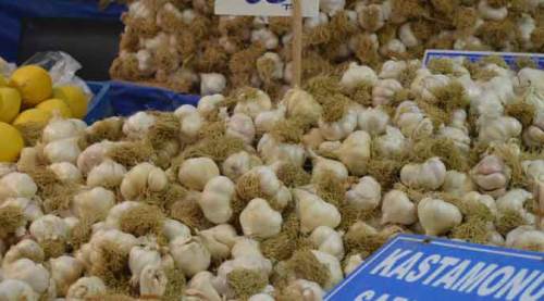 Koronavirüs aşısı gelse de onun fiyatı düşmüyor!