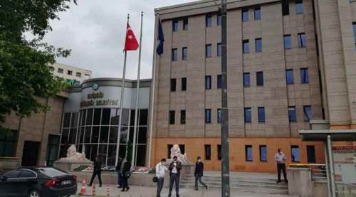 Koronavirüs Eskişehir Büyükşehir Belediyesini de vurdu