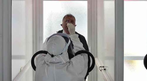 Koronavirüs vaka sayıları 60 binin üzerinde seyrediyor