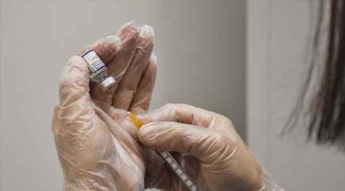 Koronavirüs vaka sayılarında gerileme başladı