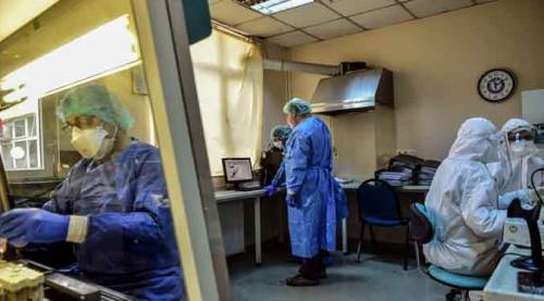 Koronavirüs vaka sayılarında şaşırtan rakam