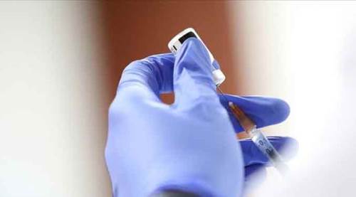 Koronavirüs vakalarında düşüş hız kesmiyor