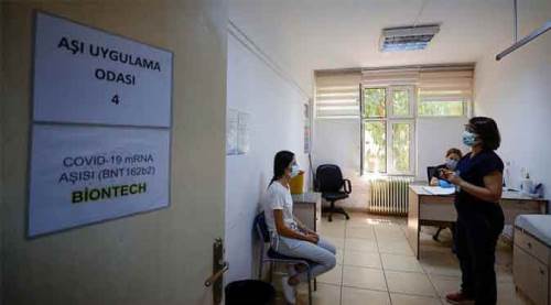 Koronavirüste vakalar azalıyor, ölü sayısı artıyor