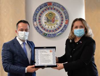 Kosova Cumhuriyeti İstanbul Başkonsolosu Novoberdaliu’Dan Bilecik Ziyareti
