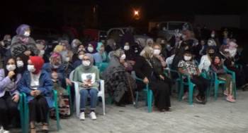 Köy Muhtarı Düğünde Korona Tedbirlerine Uyulması İçin Bakın Ne Yaptı?
