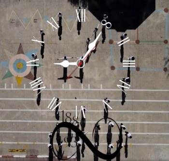 Köy Okulunda ’10 Kasım’ Koreografisi
