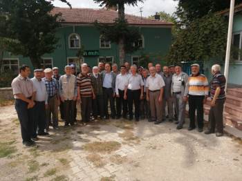 Köy Yolları Asfaltlanıyor
