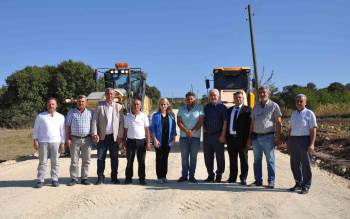 Köy Yollarında Asfaltlama Devam Ediyor
