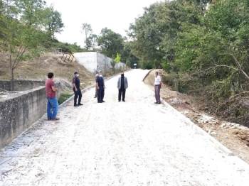 Köy Yollarında İyileştirme Çalışmaları
