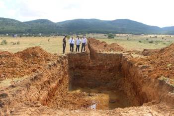 Köydeki Kötü Kokuyu Gidermek İçin Çalışma Başlatıldı
