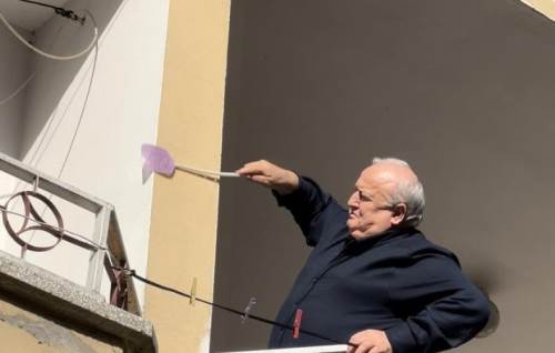 Köye uğur geldi! Her yeri bastılar