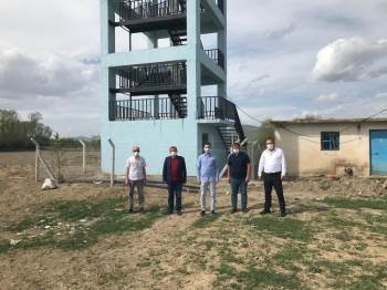 Köye Yapılan Modern Su Deposu Hizmete Girdi
