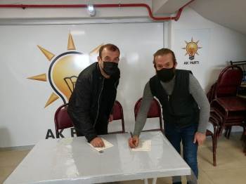 Köylerde Kapı Kapı Dolaşıp Ak Parti’Ye Üye Yaptı
