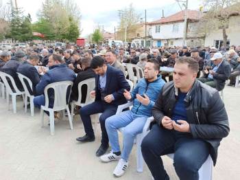 Köylüler Kurban Kesip Yağmur Duası Ettiler
