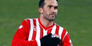 Krallığa göz dikti