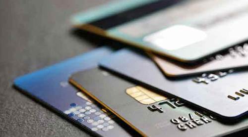 Kredi kartında yeni faizler can yakacak!