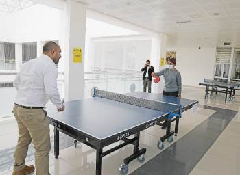 Ksbü’De Masa Tenisi Turnuvası
