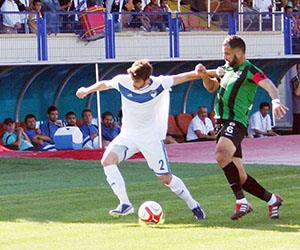 Bozüyükspor, Nazilli Belediye karşısında