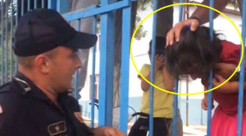 Küçük kızı itfaiye kurtardı