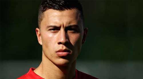 KULÜPTEN BÜYÜK KİMSE OLAMAZ