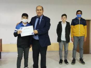 Kur’An-I Kerim’İ Güzel Okuma, Hafızlık Ve Ezan Okuma Yarışması Yapıldı
