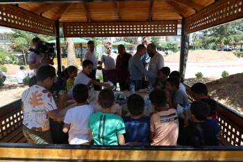 Kur’An Kursu Öğrencileri Etkinlikte Buluştu
