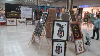 Kursiyerlerin El Sanatları Sergisi Açıldı
