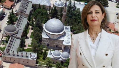 Kurşunlu Külliyesi için bir çağrı da Ayşe Ünlüce’den geldi