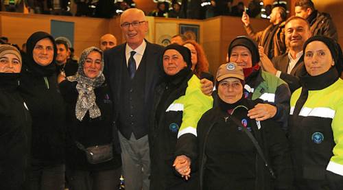 Kurt müjdeyi verdi: Eskişehir'de işçilere yüzde 65 zam!