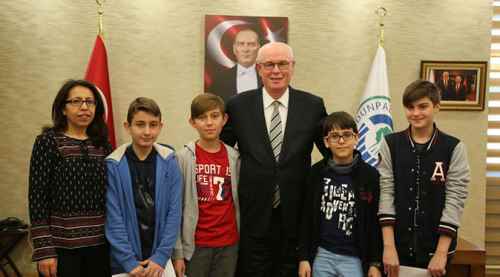 Kurt’tan öğrencilerin TÜBİTAK projesine destek