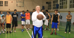 Kurt'un basketbol aşkı