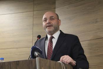 Kütahya Belediye Meclisi’Nde Konuşan Çetinbaş, Birlik Ve Beraberlik Vurgusu Yaptı
