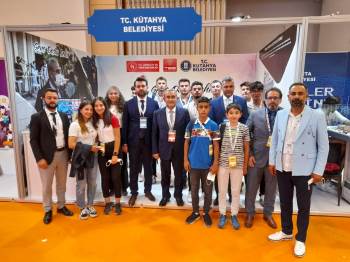 Kütahya Belediyesi, ’Genç Dostu Şehirler’ Sergisinde
