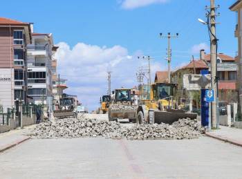 Kütahya Belediyesi Asfalt Sezonunu Başlattı
