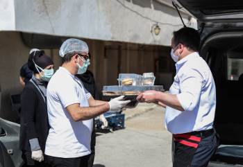 Kütahya Belediyesi’Nden Çocuk, Yaşlı Ve Hastalara Bayram Simidi
