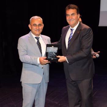 Kütahya Belediyesi’Ne Bir Ödül Daha
