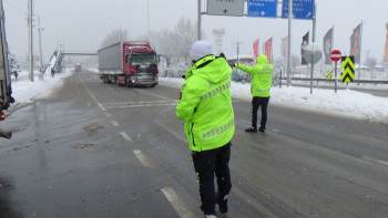 Kütahya Çevre Yolunda Büyük Araçların Geçişine İzin Verilmiyor
