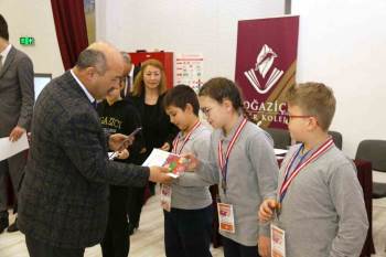 Kütahya’Da “Bi Kesir, Bi Şehir” İsimli Matematik Yarışması Finali
