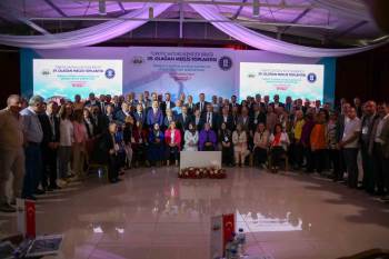 Kütahya’Da ’Deprem Sonrası Sağlıklı Ve Dirençli Kentler’ Sempozyumu
