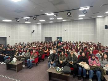 Kütahya’Da ’İş Arama Becerileri’ Konferansı
