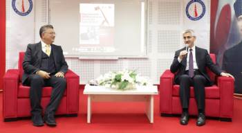 Kütahya’Da ’Öğretmenlik Mefkûremiz Ve Geleceğin Eğitimcileri’ Konulu Konferans
