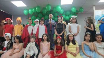 Kütahya’Da “Pamuk Prenses Ve 8 Cüceler" Adlı Tiyatro Oyunu Sahnelendi
